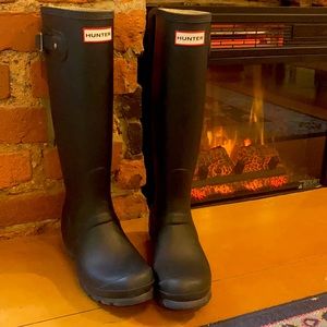 Hunter Rain Boots size 6